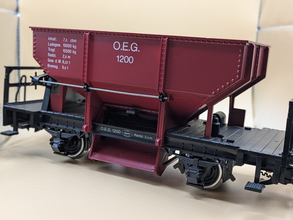 LGB G - 4041 - Carrozza merci di modellini di treni (1) - Hopper con ruote di metallo - OEG #4.3