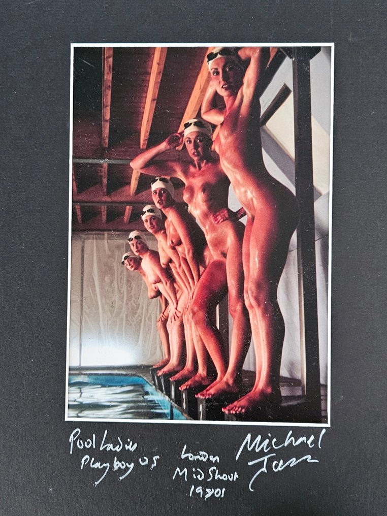Michael Joseph (1941-) - Pool ladies - resting nude, unique authentic colour print from the eighties #1.0