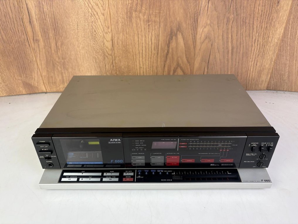 Aiwa - F660 - 3 Head Audio-cassette deck #3.2