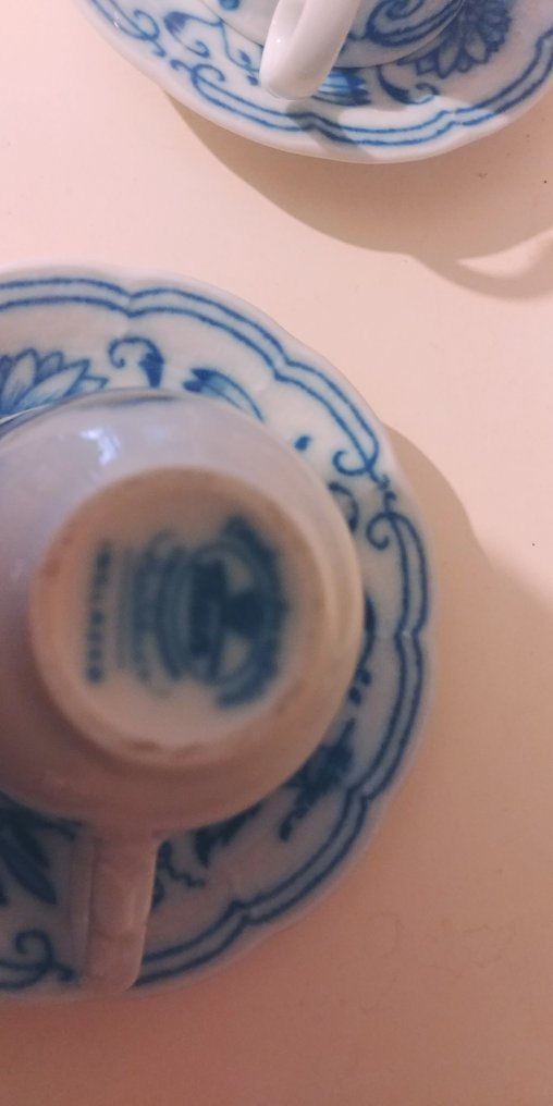 Thun - Kahviastiasto (9) - Posliini - Set Bricco kahvia ja lattea. #1.0