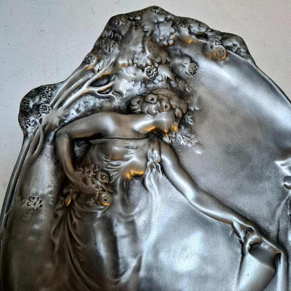 大盘 - 锡 - 平台，墙面装饰 #4.3