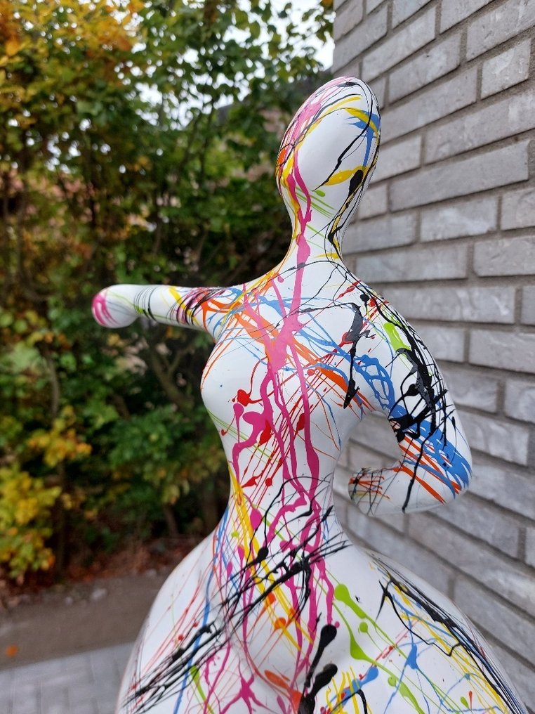 Statue, abstract image of a gymnastic lady 80 cm - 80 cm - polyresin #2.1