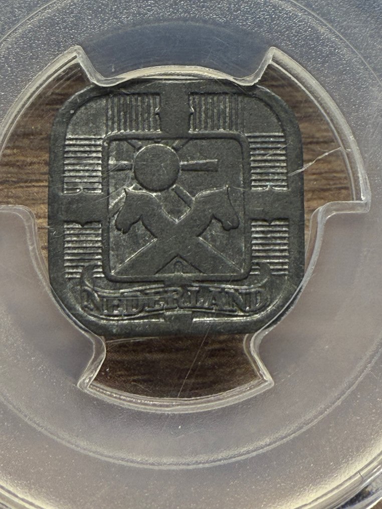 Holland. 5 Cents 1943 a real coin but with a wrong slab (Ingen mindstepris) #1.0