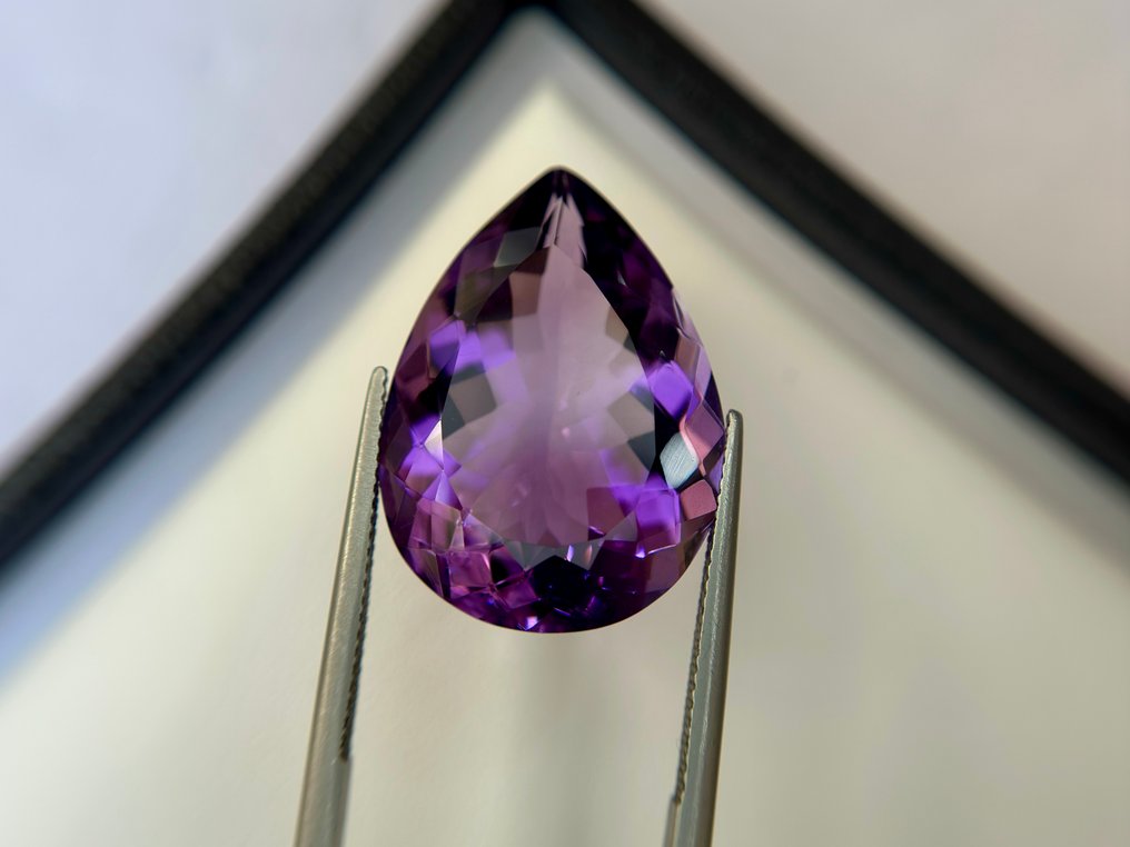 没有保留价 - 1 pcs  紫色 紫水晶  - 29.05 ct - 国际有色宝石协会（ICA GemLab） - 优雅的紫水晶 #3.2