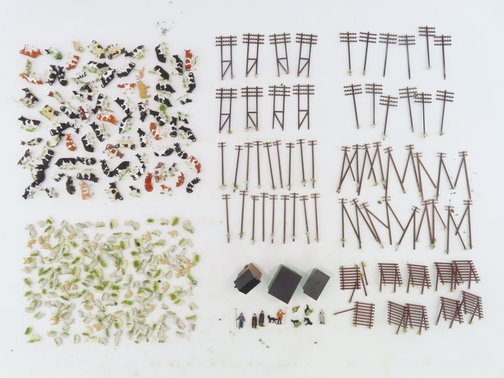 Noch, Preiser, Faller H0 - Φιγούρες τρένων μοντελισμού (300) - Πλήθος προβάτων, αγελάδων και τηλεγραφικών στύλων. #1.0