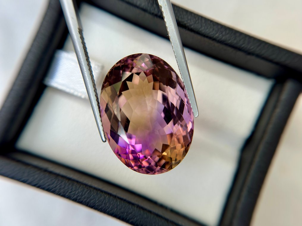 χωρίς τιμή ασφαλείας - 1 pcs Μωβ, Κίτρινο Αμετρίνης - 27.89 ct - Διεθνής Ένωση Έγχρωμων Πολύτιμων Λίθων (ICA GemLab) - Άριστης ποιότητας Αμετρίνα #3.2