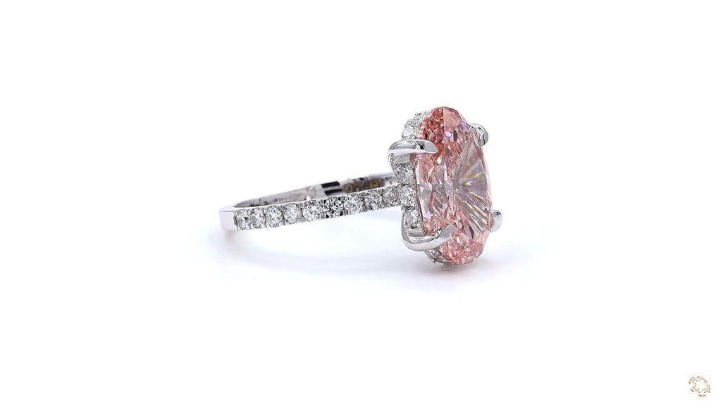 No Reserve Price - Ring - 18 kt. White gold - 4.66ct. tw. Pink Diamond (Fancy coloured lab-grown diamond) - Diamond - Fancy Vivid Pink #2.1