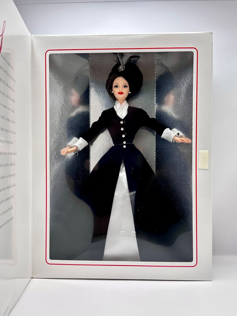 Mattel - Barbie doll Romantic Interlude Barbie Doll | Classique Collector Edition - 1990-2000 - U.S. #1.0