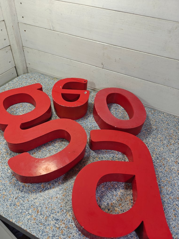 Βιομηχανικός εξοπλισμός - Ολλανδία - 4 x Vintage Sign letters "a" "e" "g" "o" #2.1