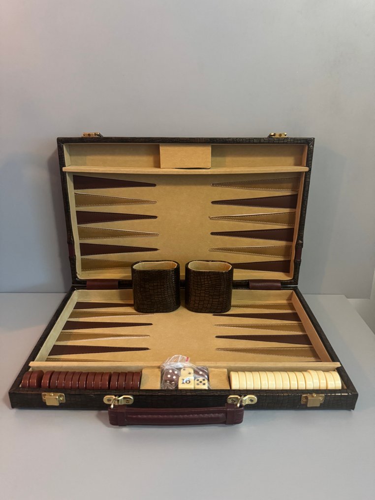 Επιτραπέζιο παιχνίδι - Luxe Vintage Backgammon Set: Tijdloze Elegantie in een Stijlvolle slangenleren look Koffer #2.1