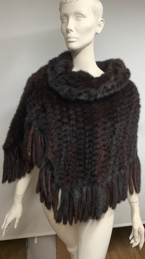Artisan Furrier - Fur coat #2.1