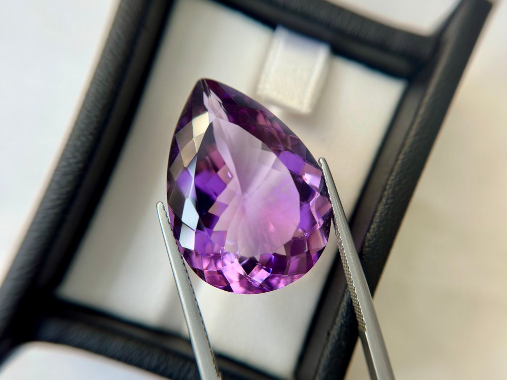 没有保留价 - 1 pcs  紫色 紫水晶  - 29.05 ct - 国际有色宝石协会（ICA GemLab） - 优雅的紫水晶 #1.0