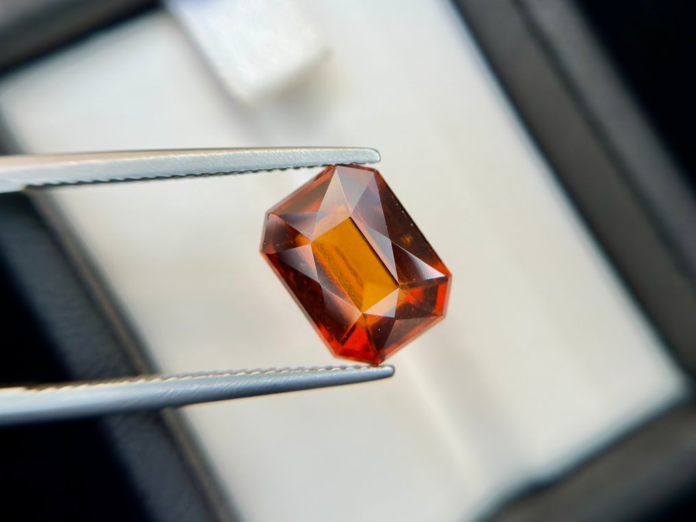 没有保留价 - 1 pcs 橙色 红榴石 - 5.78 ct - 国际有色宝石协会(ICA GemLab) - 优质钙铝榴石 #1.0