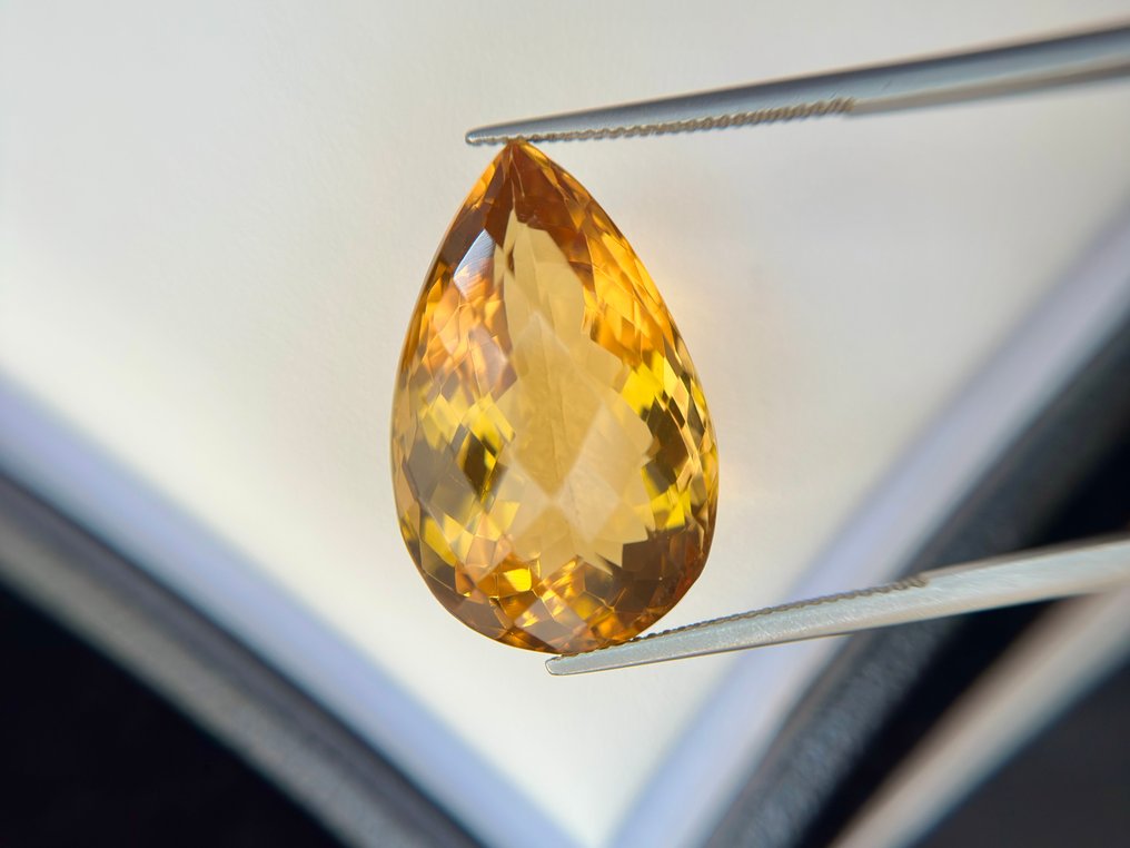 χωρίς τιμή ασφαλείας - 1 pcs  Κίτρινο, Πορτοκαλί Κιτρίνης  - 41.72 ct - Διεθνής Ένωση Έγχρωμων Πολύτιμων Λίθων (ICA GemLab) - Ηλιαχτίδα Μοναδική Citrine #4.3