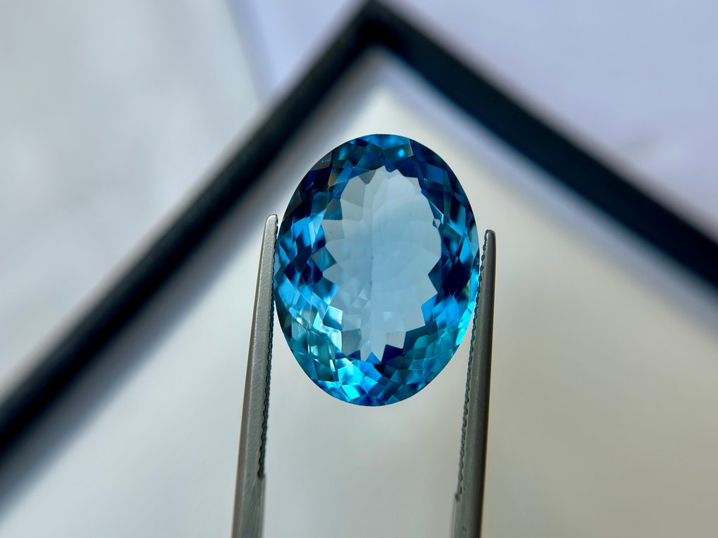 没有保留价 - 1 pcs  蓝色 黄宝石  - 29.45 ct - 国际有色宝石协会（ICA GemLab） - 令人惊叹的光泽蓝色碧玺 #3.2