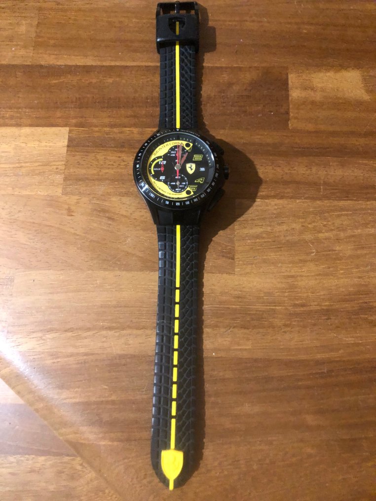 法拉利 Scuderia 166 Inter Corsa 黄色在黑色上 K32 手表 - Ferrari - AL quarzo - 2022 #3.2