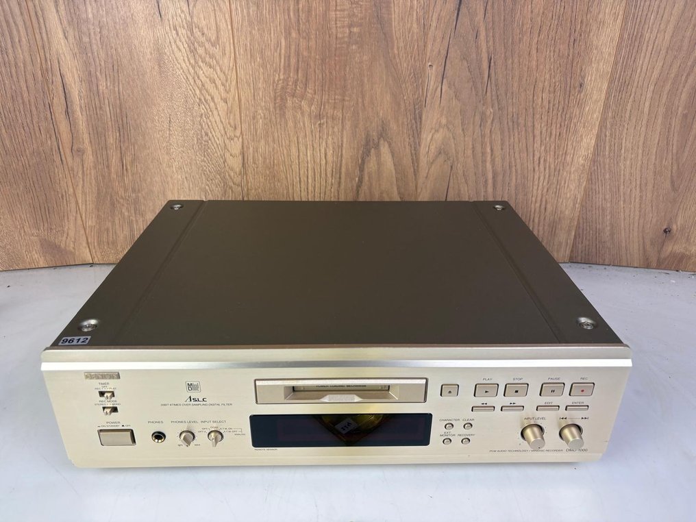 Denon - DMD-1000 Minidisc deck #1.0