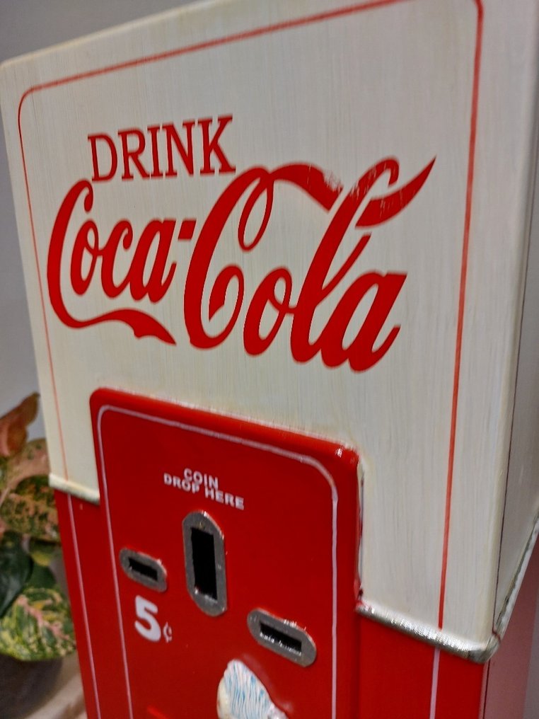 Decorative ornament - Europe - Round cabinet height 100 cm #4.3