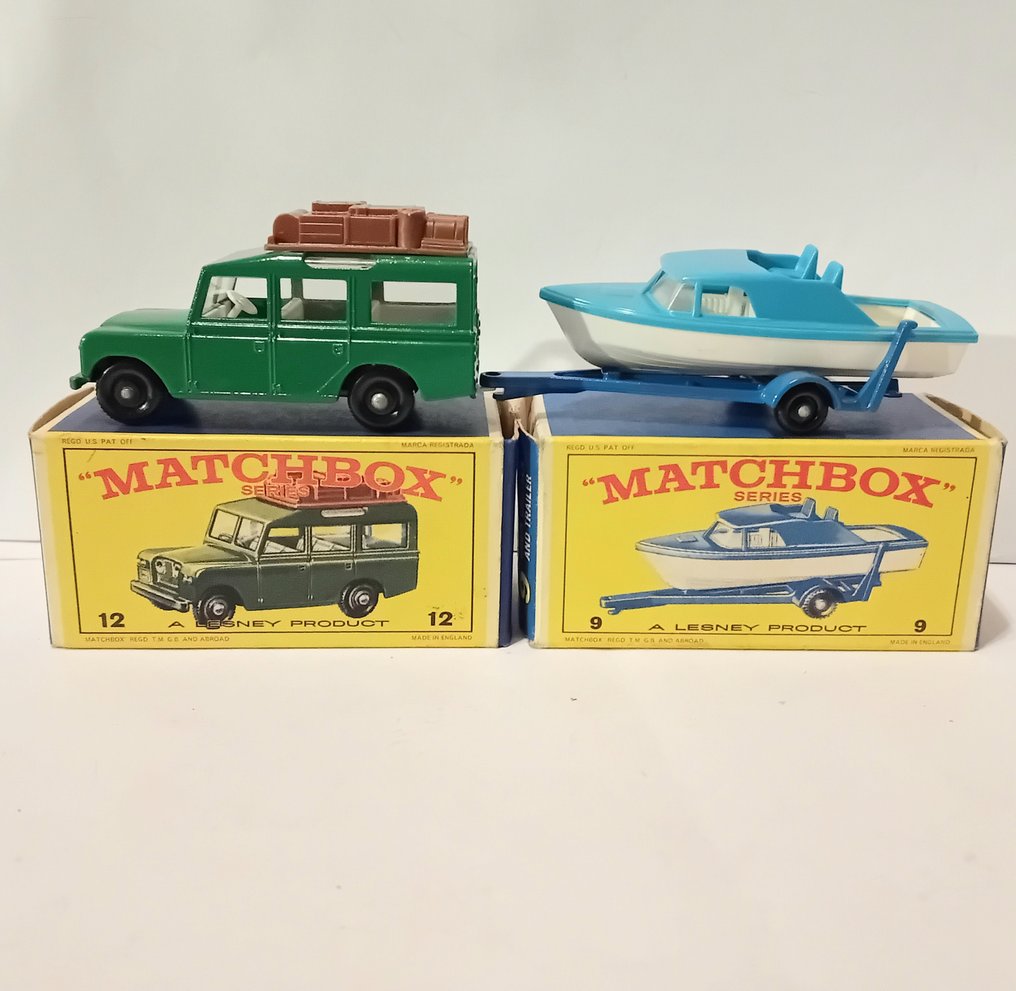 Matchbox 1:64 - Model car (2) - Land Rover Safari (12) Cabin Cruiser and Trailer (9) #1.0