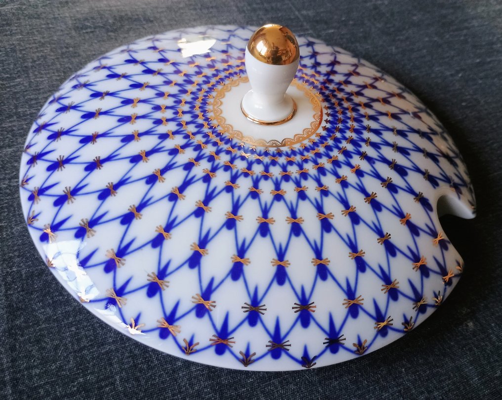 Lomonosov Imperial Porcelain Factory - Dinner service - Cobalt Net - 24kt gold - Cobalt blue and gold #3.2