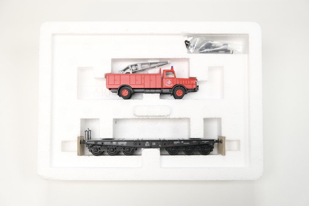 Märklin H0 - 48671 - Ensemble de wagons de marchandises pour trains miniatures (1) - DB #1.0