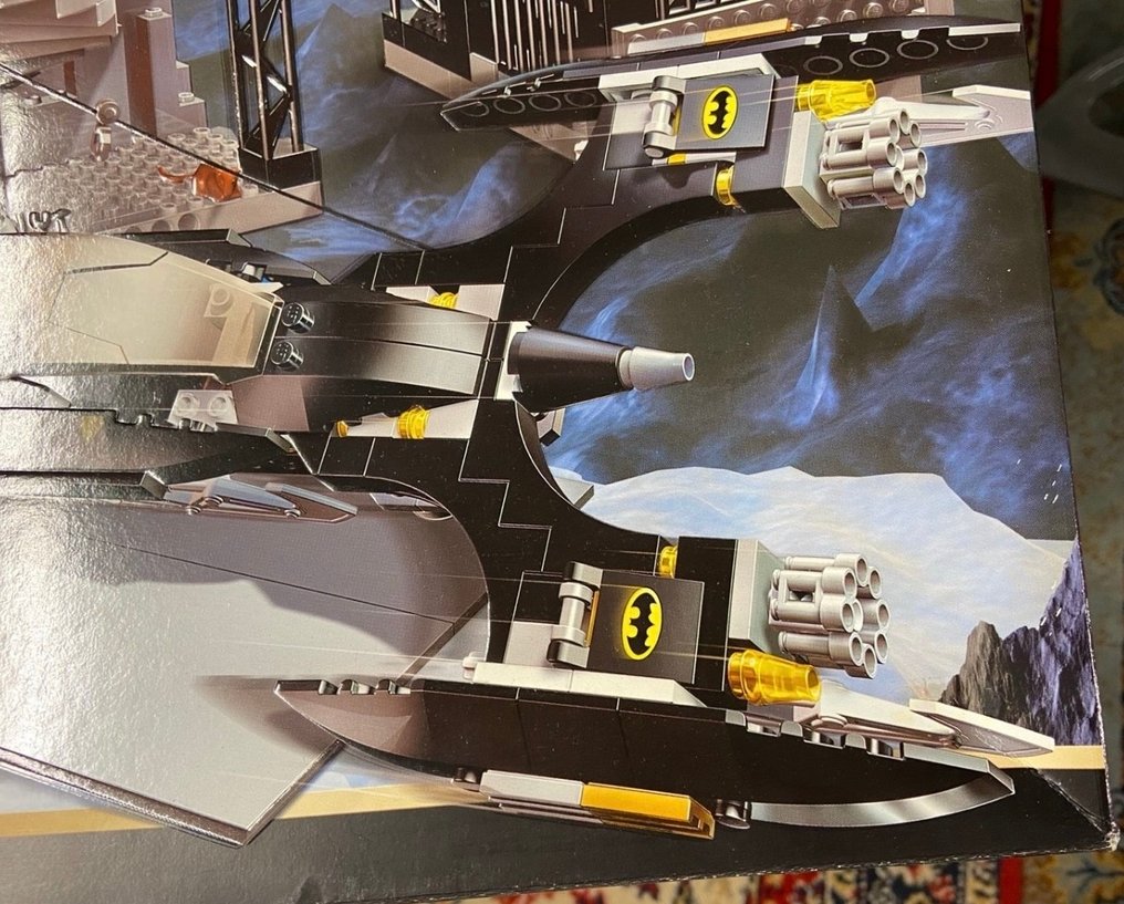 LEGO Set - 7783 - DC Super Heroes - The Batcave #4.3