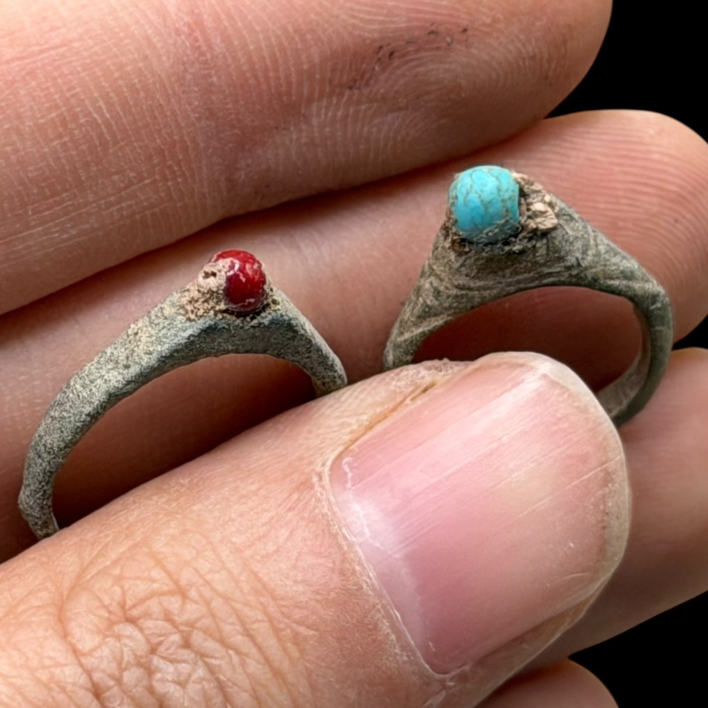 古代中世纪戒指带宝石 黄铜色 戒指 - 一套两件  (没有保留价) #2.1