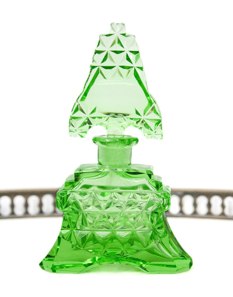 Flacon à parfum Art Déco en verre uranifère - Perfume flask - Uranium glass #1.0