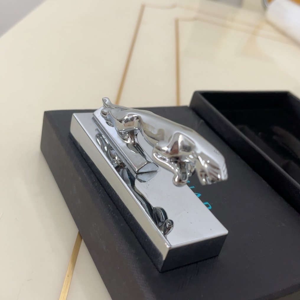 Jaguar - Mascotte - Jaguar leaper ornament - Metallo, Cromato, Argento #1.0