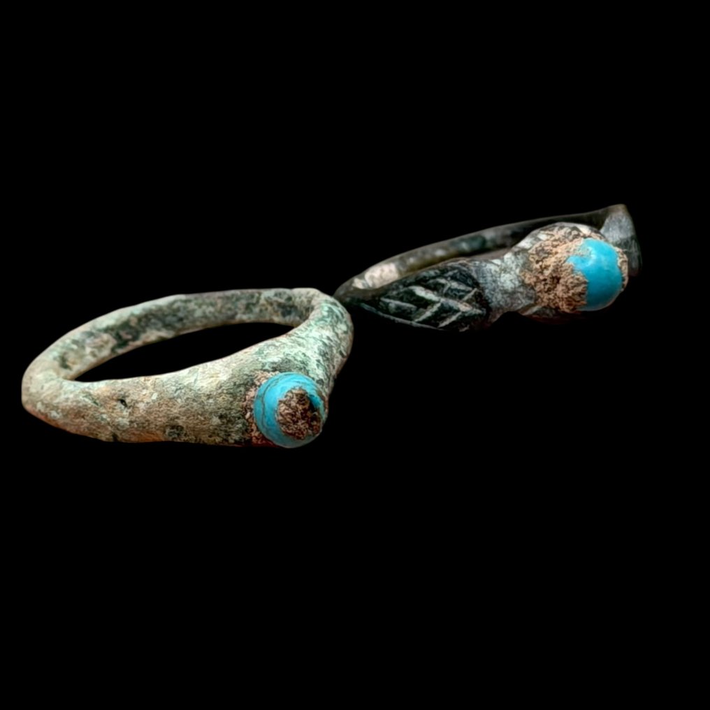 古代中世纪戒指带宝石 黄铜色 戒指 - 一套两件  (没有保留价) #2.1