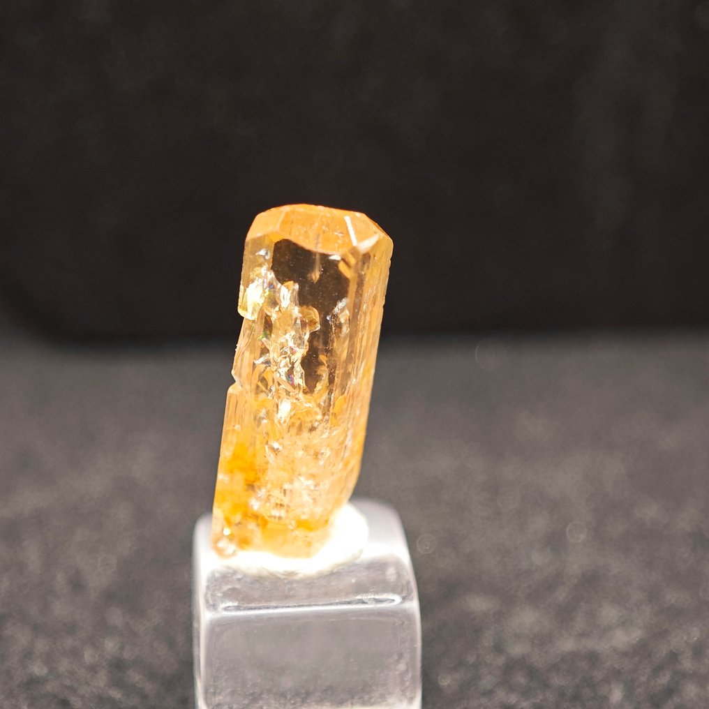 5,75 ct Perfekt terminert Imperial Topaz-krystall- 1.15 g #1.0
