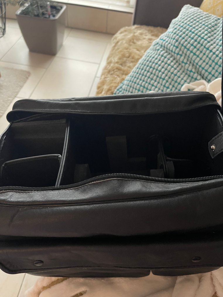 Leitz Bag Analogue camera #1.0