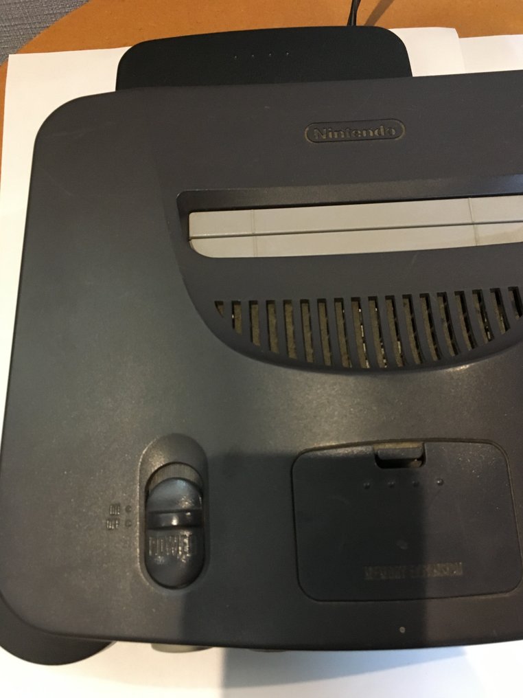 Nintendo - N64 - Nintendo 64 console with controller, AV cord, and power cable. Japanese version. - Video game console #2.1