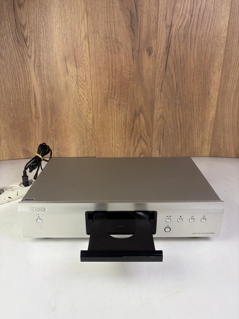 Denon - DCD-520AE Odtwarzacz płyt CD #3.2