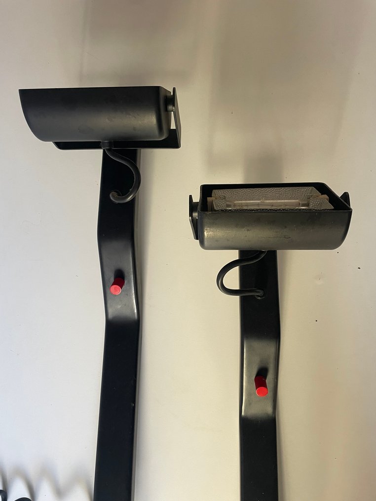 Sirrah - Kazuide Takahama - Wandlamp (2) - Sirio - Metaal #1.0