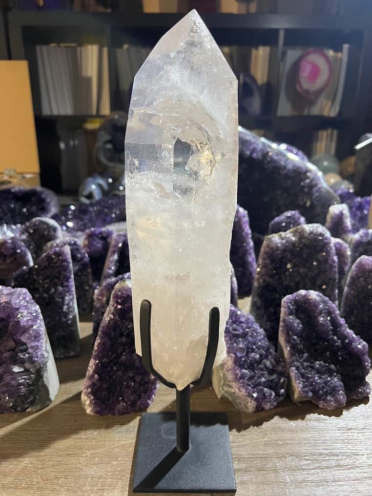 Rock crystal Crystal point - Height: 38 cm - Width: 8 cm- 3.2 kg - (1) #1.0