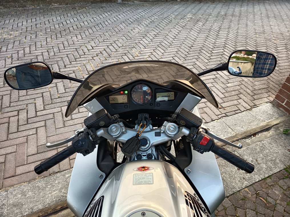 Honda - VFR 800 V-TEC - 2002 #2.1