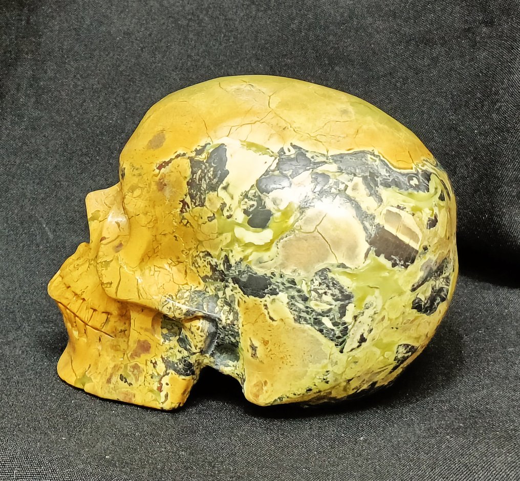 Hand-Carved Human Skull in Hiso Jasper Crystal - Realistic Series Skull - Height: 128 mm - Width: 97 mm- 1335 g #2.1