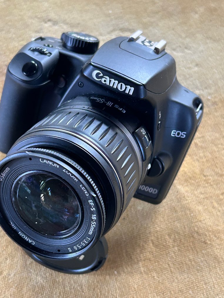Canon EOS 1000D + EF-S 18-55 II Câmera reflex digital (DSLR) #4.3