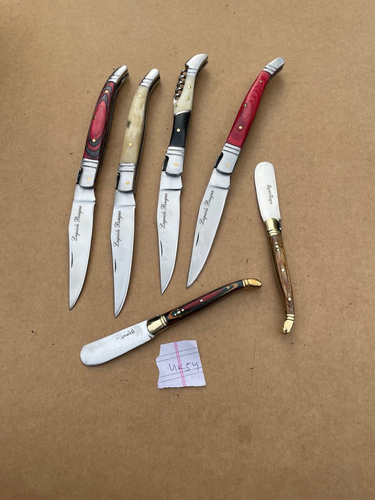 廚刀 - 厨房刀具套装 礼品 手工刀 - Laguiole Bougna 设计师手工厨房刀具,带有蜂标志的定制款 - 锻造钢 皮革 - 法國 - 手工厨房刀具 #4.3