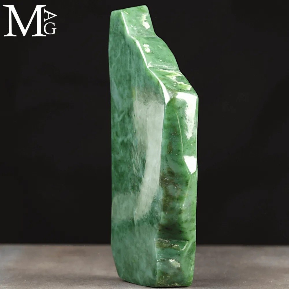 Extremely Valuable Mineral Specimen - Nephrite Jade from Burma Mines - Natural Free Form - Height: 225 mm - Width: 110 mm- 1790 g #4.3