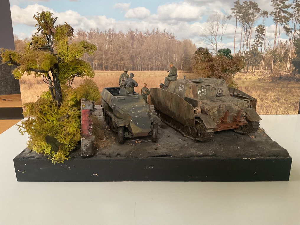 Tamiya - Toy Sturmpanzer IV “Brummbar Op weg naar het front - Germany #4.3