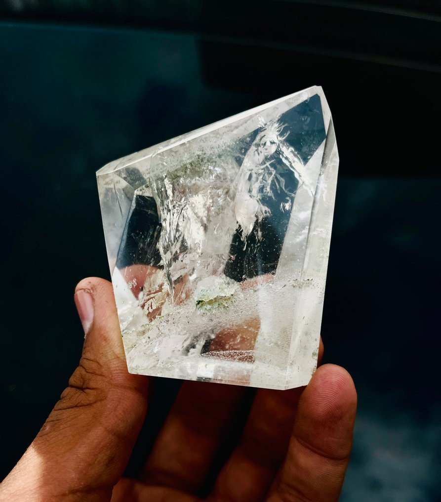 Centrepiece  - Transparent - Clear Crystal Quartz - First Quality Natural - Cut Polished – Collector’s Item #1.0