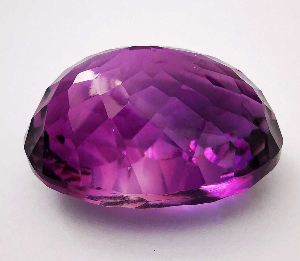 Ingen mindstepris Ametyst - 50.45 ct - Antwerp Laboratory for Gemstone Testing (ALGT) - Vivid / Deep Purple #4.3