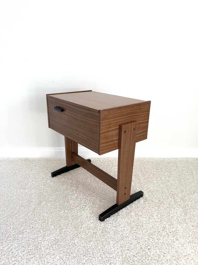 Κουτί ραπτικής - Ξύλο, Υλικό #1.0