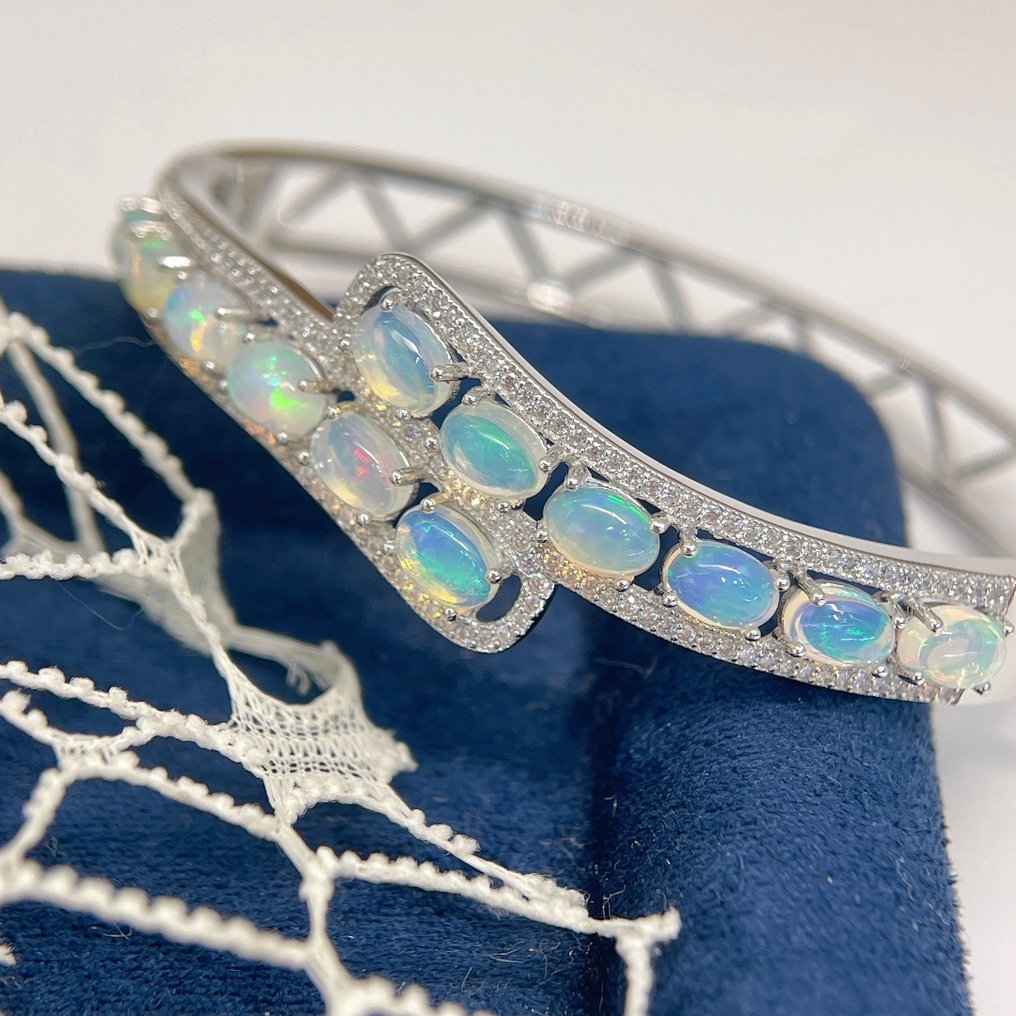 手工925银手镯，镶嵌4.3克拉天然埃塞俄比亚欧泊 - 18厘米- 15 g - (1) #1.0