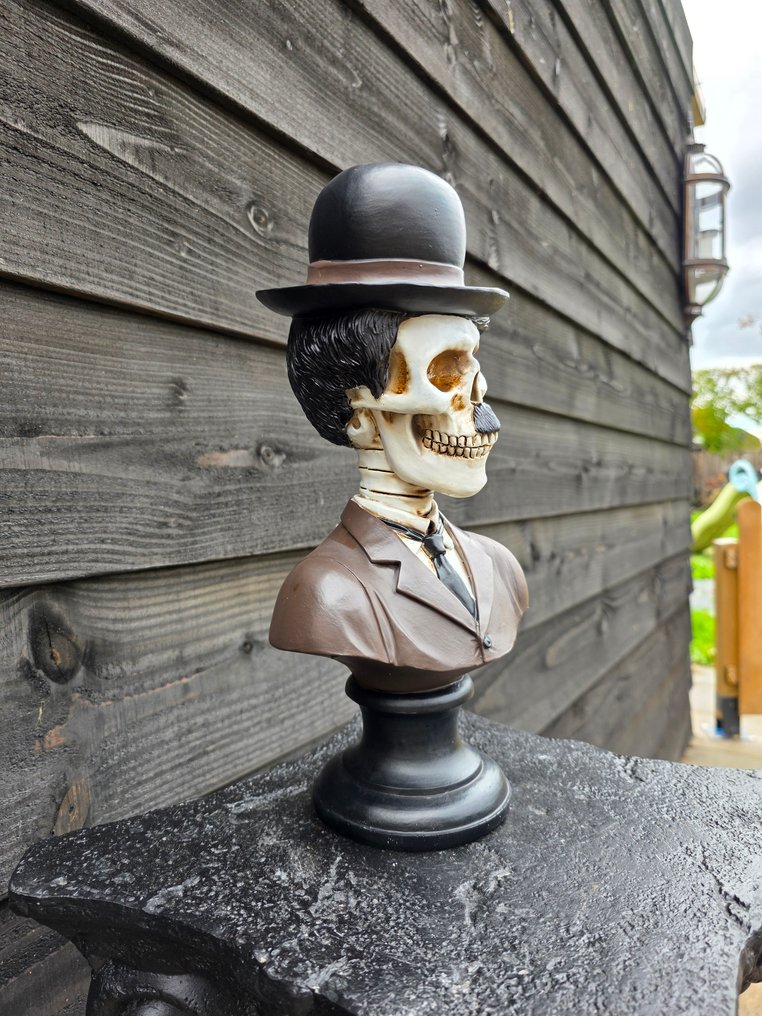Statue, Charlie Chaplin - Skeleton - 33 cm - Harpiks #4.3