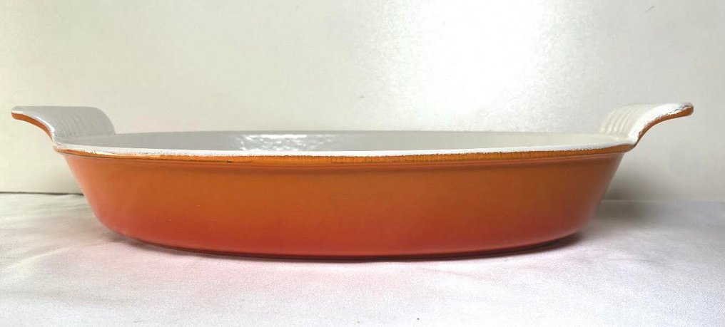 Le Creuset - Cousances - Bakform - tjugoåtta - Emaljerad font #4.3