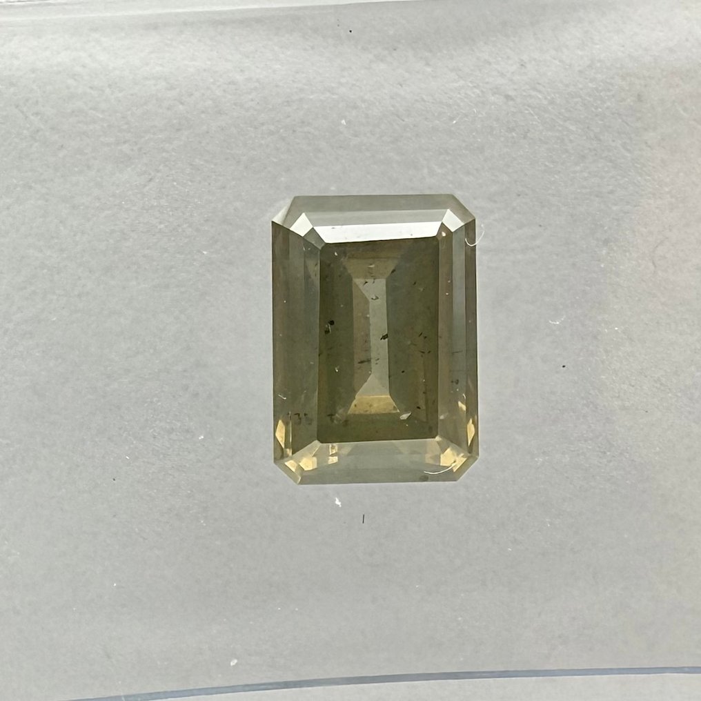 没有保留价 - 1 pcs 钻石 (天然色彩的) - 0.88 ct - 祖母绿 - Fancy 稍帶灰色的 绿色, 黄色 - I1 内含一级 - 国际宝石研究院(IGI) #3.2