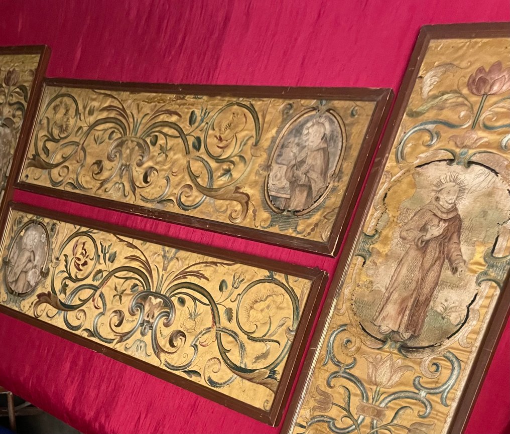  Reliquary (4) - Silk - 17th / 18th century  #2.1